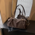 Sac fourre-tout en cuir marron foncé rétro de forme cylindre avec ferrures dorées - Marron