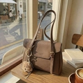 Vintage brown leather tote bag with stylish bear charm and elegant gold hardware details - With Charm / Brown