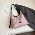 Pink textured large capacity shoulder bag with black strap and brand label detail - Pink Without Pendant