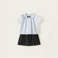 Mädchen Set im Schulstil mit hellblauem Peter-Pan-Kragen Hemd und schwarzem Faltenrock - 110 / Blau