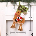 Grande chaussette de Noël renne de 58cm accrochée sur une cheminée festive blanche - Père Noël Chevauchant un Renne