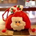 Sac cadeau de Noël rouge avec applique Père Noël 3D, dimensions 23x20 cm - Style Père Noël Brossé à Bord Blanc