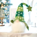 Weihnachtswichtel Plüschfigur mit grüner Schneeflocken-Strickmütze und weißem Kunstpelzbart - Leuchtendes Grün