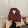 Dunkelrote Hobo-Tasche mit Leopardenmuster, Knotengriff und plissiertem Design - Rot