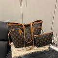 Ensemble sac cabas monogramme marron avec pochette assortie et bandoulières camel - Marron