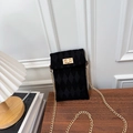 Schicke schwarze gesteppte Plüsch-Umhängetasche mit eleganter goldener Kette - Schwarz