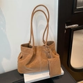 Bolso tote marrón de ante vintage con costuras a contraste y estuche a juego - Marrón