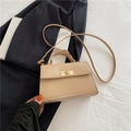 Piccola borsa a tracolla kaki elegante con manico superiore e chiusura a scatto dorata - Cachi