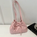 Borsa a secchiello minimalista in pelle PU rosa chiaro con fiocco a coulisse e spallacci - Rosa