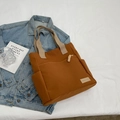 Bolso tote de lona marrón con asas beige y bolsillo frontal para escuela y el diario - Naranja