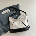 Grand sac cabas avec tissu blanc à chevrons et détails en cuir noir patchwork - Blanc