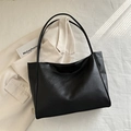 Minimalist large black tote bag in matte faux leather with long shoulder straps - Black
