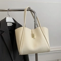 Sac fourre-tout minimaliste en cuir PU blanc crème avec élégante boucle dorée carrée - Blanc
