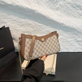 Borsa a spalla monogramma marrone con fibbia a fiore dorata e catena - Marrone