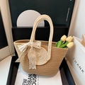 Borsa tote in paglia con fiocco in pizzo bianco in marrone kaki per le vacanze estive - Con Sciarpa di Seta / Bianco