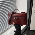 Elegante borsa a mano bordeaux in vernice con manico e tracolla removibile - Rosso