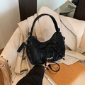 Borsa a mano nera in velluto con fiocco decorativo e logo in metallo per ogni stile - Nero