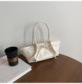 Elegante bolso de mano trenzado blanco crema con lazo decorativo y acabado liso de mujer - Blanco Roto