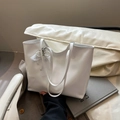 Bolso tote blanco grande con colgante de lazo de encaje y perla para ir a la oficina - Con Colgante de Perla y Lazo / Blanco
