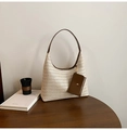Grand sac cabas en paille tressée crème avec bandoulière en cuir brun et pochette - Blanc Cassé