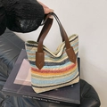 Bolso de hombro de paja a rayas de colores con asas de cuero para las vacaciones de verano - Naranja