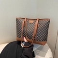Bolso tote vintage clásico con monograma y correas de hombro de cuero marrón para mujer - Marrón