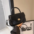 Bolso de hombro clásico de cuero PU negro con cierre dorado para estilos versátiles - Negro
