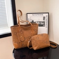 Sac fourre-tout chic en cuir PU marron avec imprimé lettre vintage et pochettes - Marron