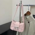 Borsa a spalla plissettata rosa chiaro con fiocco metallico ed elegante finitura in PU - Rosa
