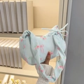 Hellblaue Canvas-Hobo-Tasche mit rosa Rosenmustern und dekorativen Schulterschleifen - Blau