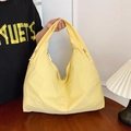 Modische leuchtend gelbe Nylon-Tragetasche mit breiten Schultergurten und großem Volumen - Gelb