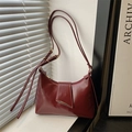 Bolso de hombro minimalista burdeos con hebilla dorada y correa ajustable de cuero - Rojo