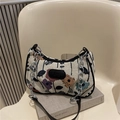 Borsa a spalla in jacquard floreale con finiture in pelle nera e catena d'argento - Nero