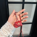 Mini rote Leder-Umhängetasche für Münzen mit Metallverschluss und Druckknopf - Burgunderrot