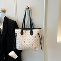 Borsa tote beige chic con stampe di cartoni animati e tracolle in pelle nera in stile lifestyle - Nero