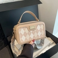 Khakifarbene gesteppte Umhängetasche mit goldener Hardware und Jacquard-Gurt - Khaki