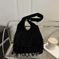Borsa a tracolla in pelle scamosciata nera con frange lunghe e texture boho vintage - Nero