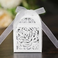 Scatola per bomboniere bianca tagliata al laser con fiocco in organza per matrimoni - Bianco