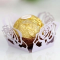 Elegante lasergeschnittene lila Hohl-Cupcake-Förmchen mit Blumenmuster für Hochzeiten - Hellviolett