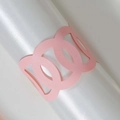 Rond de serviette en papier rose découpé au laser avec motif ovale pour mariage - Rose