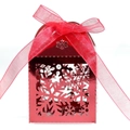 Boîte à bonbons de Noël rouge métallique avec flocons ajourés et ruban de satin rouge - Rouge Réfléchissant Double Face