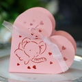 Scatola di caramelle rosa a forma di cuore con elefante e fiocco in organza - Rosa