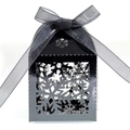 Boîte cadeau noire en forme de maison avec flocons découpés au laser et ruban organza - Noir Réfléchissant Double Face