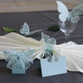 Laserschnitt Hellblau Schmetterling Hochzeit Deko Set mit Boxen und Serviettenringen - Süßigkeiten Box Platzkarte Becherkarte Serviettenring 3D Wandaufkleber Set / Perlhellblau