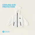 Leichte weiße Kinder Sonnenschutzjacke mit Kapuze, schwarzem Reißverschluss und Atmungsaktivität - 80 / Weiß