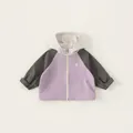Chaqueta de exterior con capucha para niñas en morado claro, gris oscuro y crema - 80 / Morado