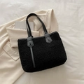 Borsa tote minimalista in peluche nero con manici in pelle pregiata per donna - Nero