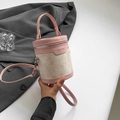 Sac seau en cuir rose et jacquard beige avec poignée et bandoulière réglable amovible - Rose
