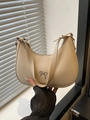 Chique beige halve maan hobo tas met een zilveren metalen strik en verstelbare riem - Khaki