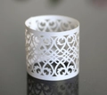 Rond de serviette en papier blanc découpé au laser avec motifs de cœurs élégants - Blanc